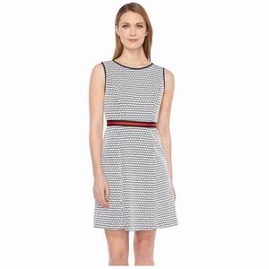 NWT Neiman Marcus Chetta B sleeveless dress in navy and ivory size 8